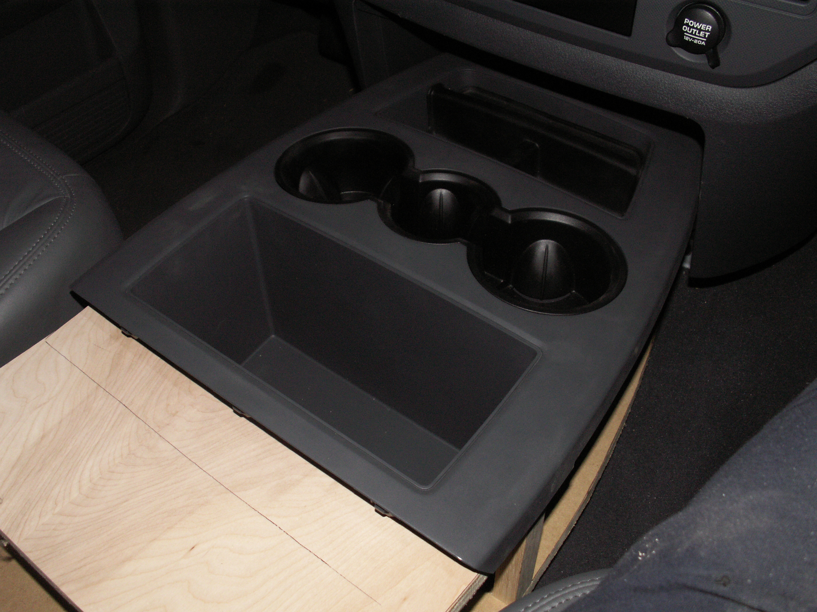 McFail Pictures!/Truck/Center Console Sub Box/PICT0252